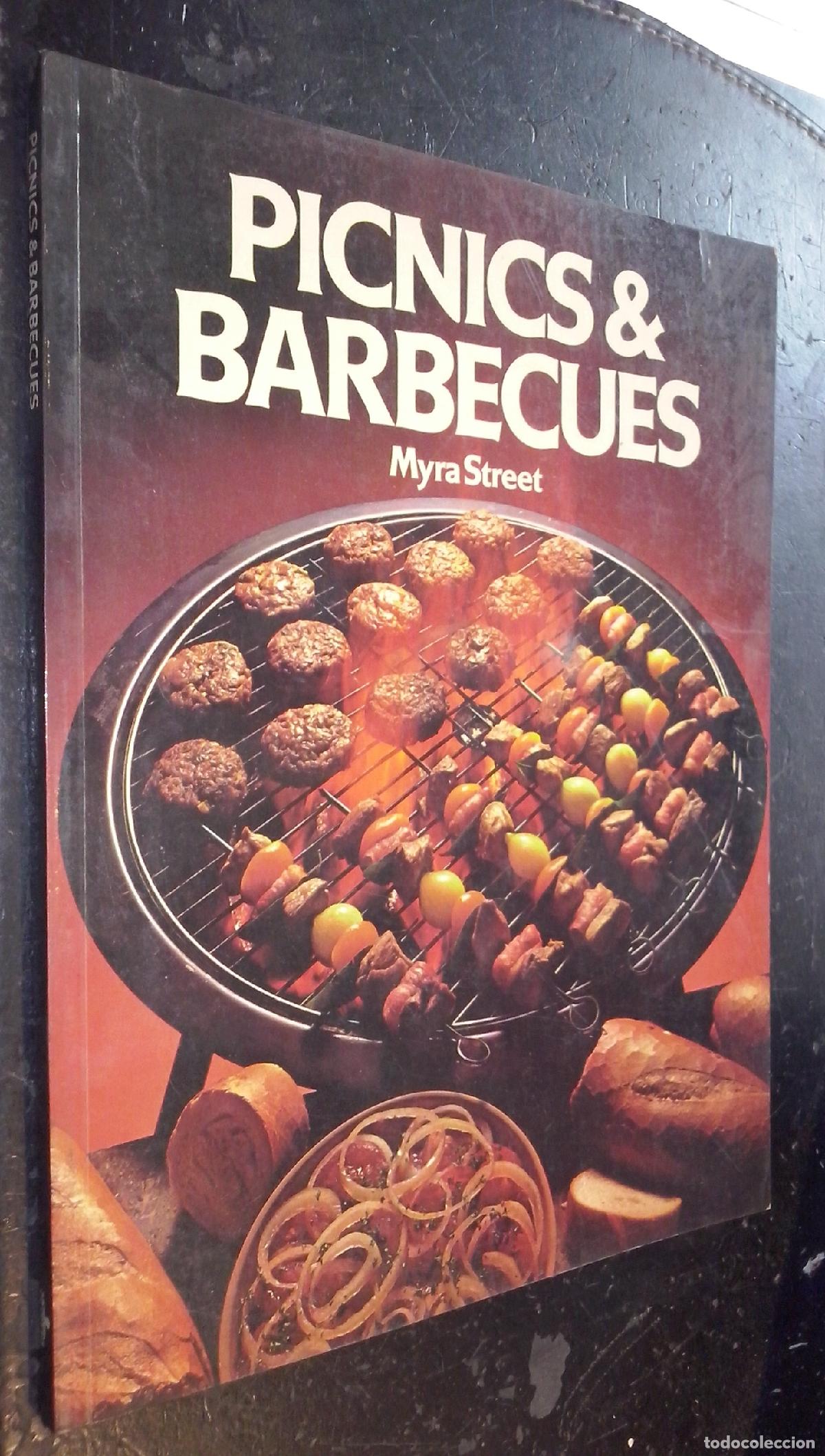 books: Picnics and Barbecues - STREET, Myra: