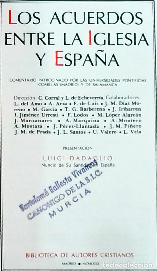 Livros em segunda m&atilde;o: Los acuerdos entre la Iglesia y Espa&ntilde;a - Carlos Corral: