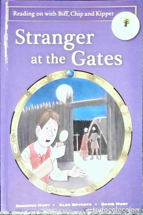 Libros: Stranger at the Gates - Hunt, Roderick: