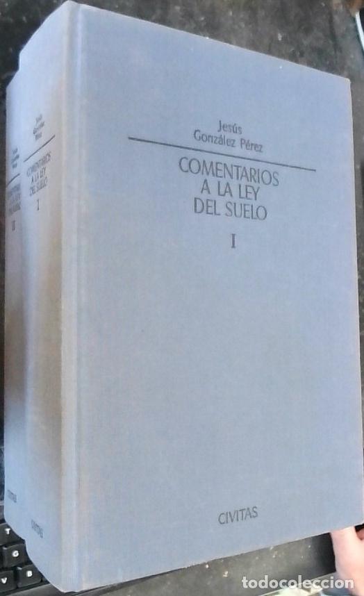 Libros: Comentarios a la Ley del Suelo. 2 tomos - Gonz&aacute;lez P&eacute;rez, Jes&uacute;s: - Foto 1
