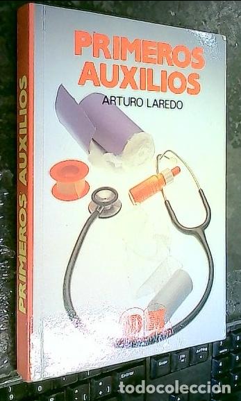 Livros em segunda m&atilde;o: Primeros auxilios - Laredo, Arturo: