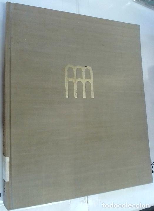 Livros em segunda m&atilde;o: Memoria de la delegaci&oacute;n nacional de asociaciones del movimiento - Autores Varios: