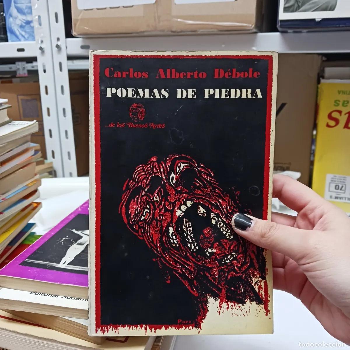 Libros: Poemas de piedra (det.) - Carlos Alberto Debole
