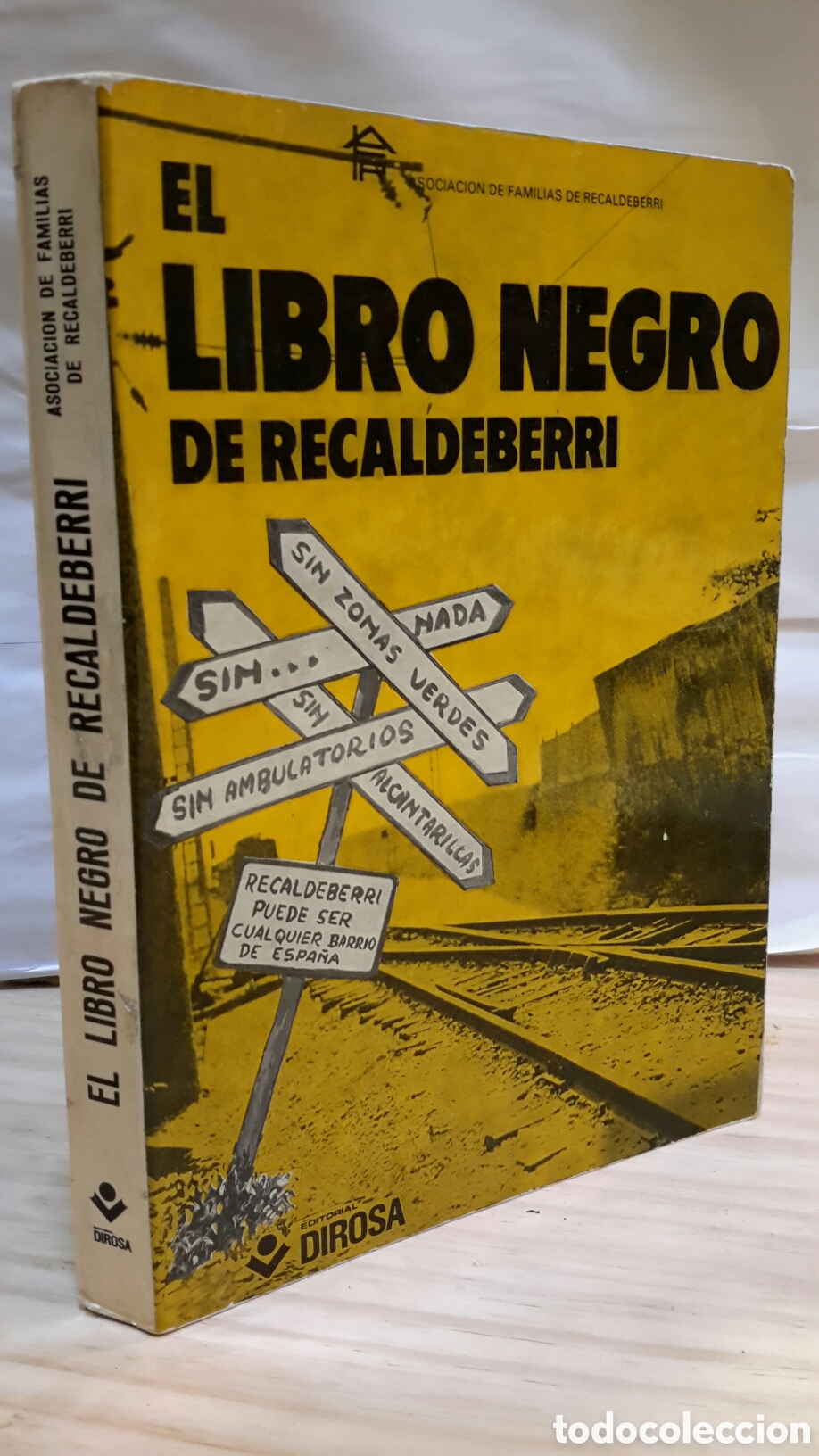 B&uuml;cher: El libro negro de recaldeberri - Asociacion de Familias de Recaldeberri