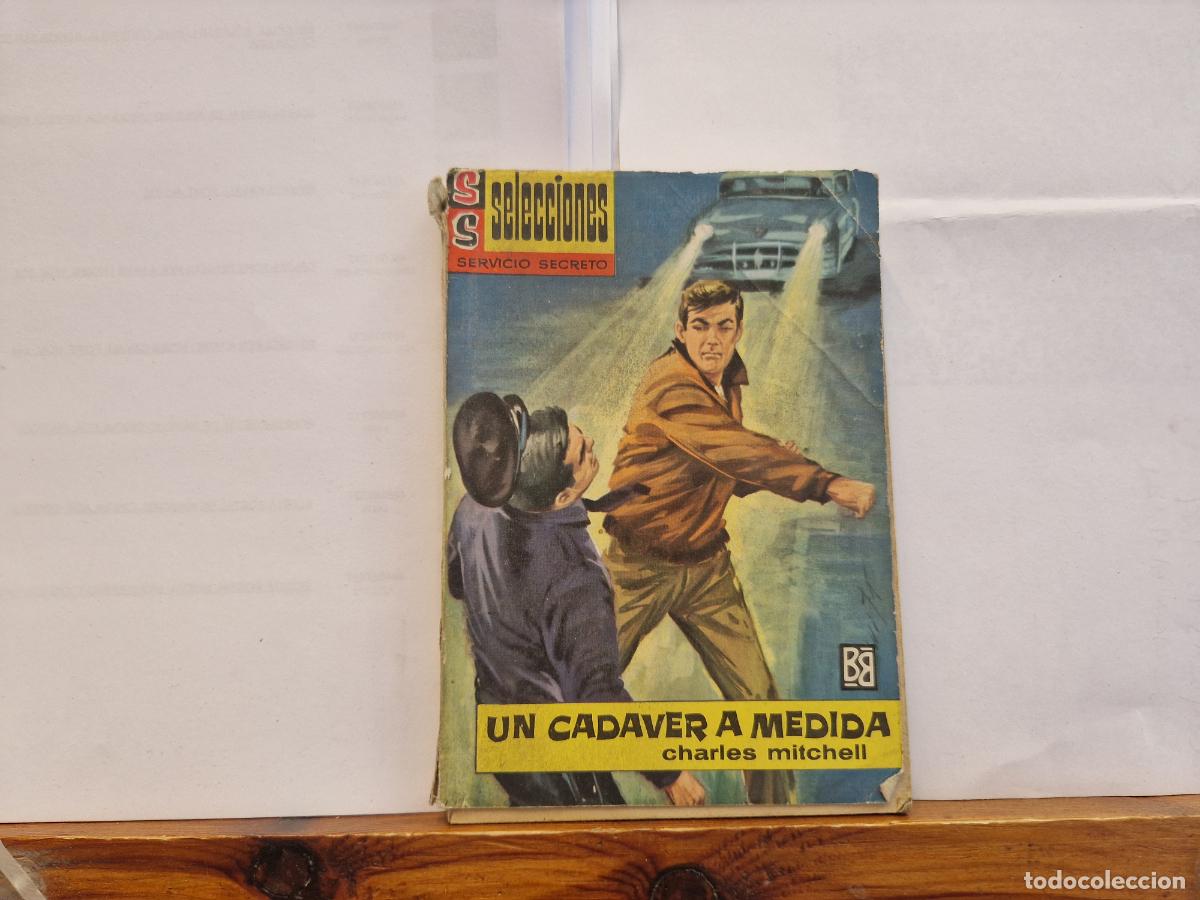 Libros: UN CADAVER A MEDIDA. CHARLES MITCHELL. DICIEMBRE 1962