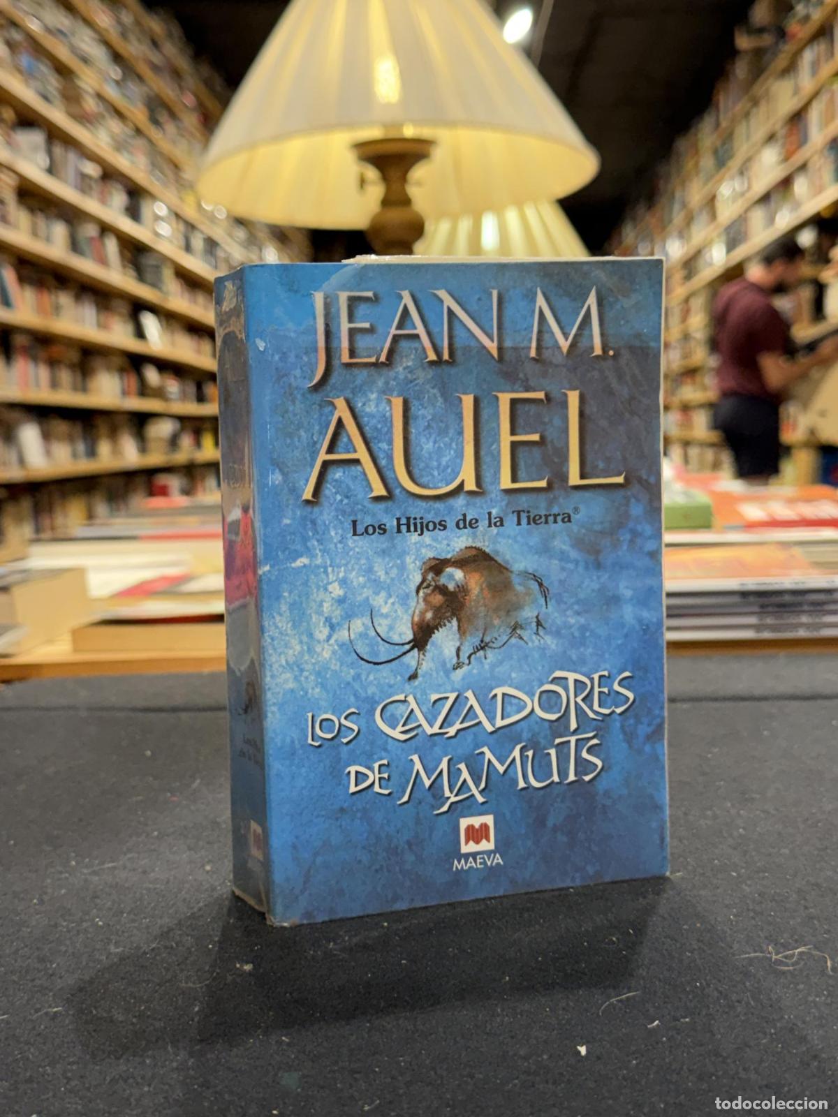 Los cazadores de mamuts - Jean M. Auel