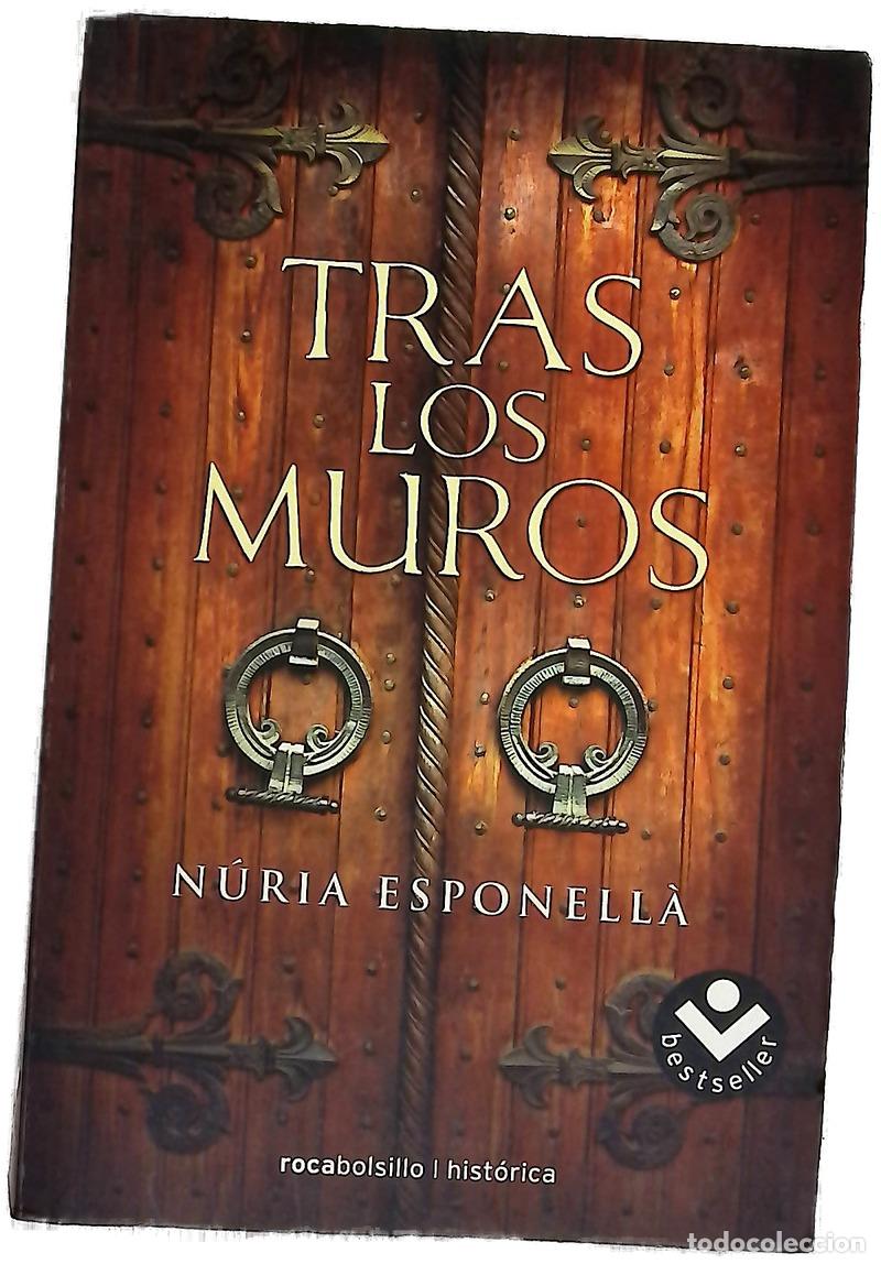 Libri di seconda mano: Tras los muros - Esponell&agrave;, N&uacute;ria