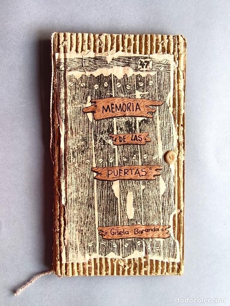 Libros: Memoria de las Puertas. Dise&ntilde;o y dibujos de Jorge Luis Cristo. Edici&oacute;n: Alfredo Zald&iacute;var. - Baranda
