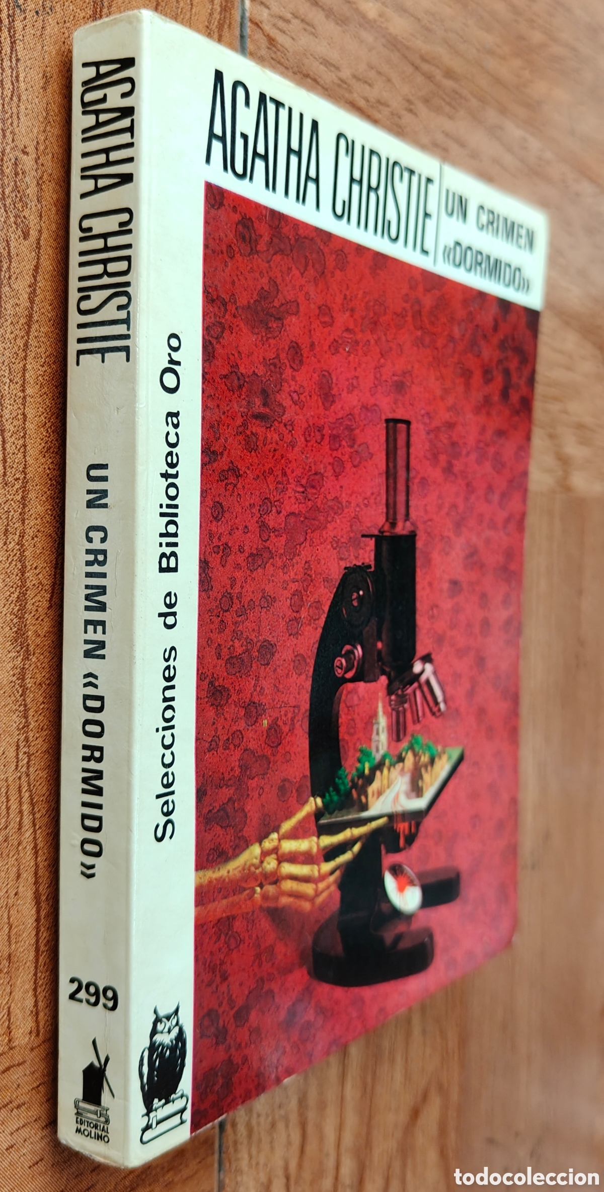 books: Un crimen dormido - Agatha Christie