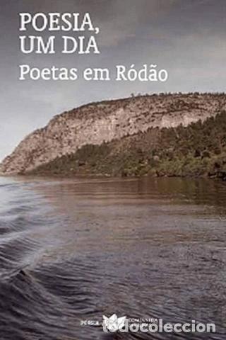 Livres: Poesia, um dia- 9789898828118