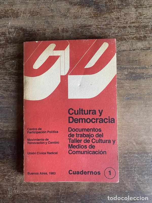 Livres: Cultura y Democracia - -