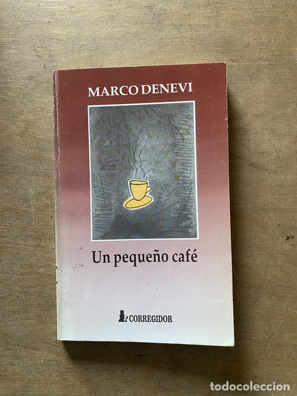 Libri di seconda mano: Un peque�o cafe - Denevi Marco