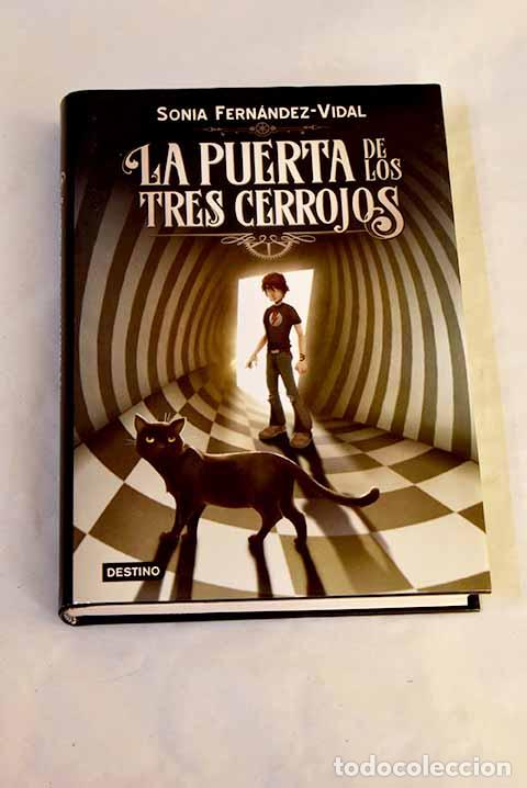 books: La puerta de los tres cerrojos.- Fern&aacute;ndez-Vidal, Sonia