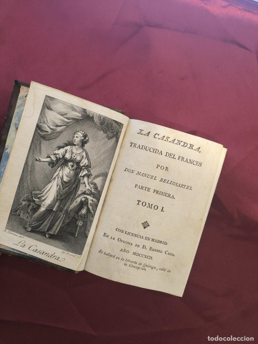 Livros em segunda m&atilde;o: La Casandra, tomos 1, 2, 3 ,4 , 5, 7, 10 -