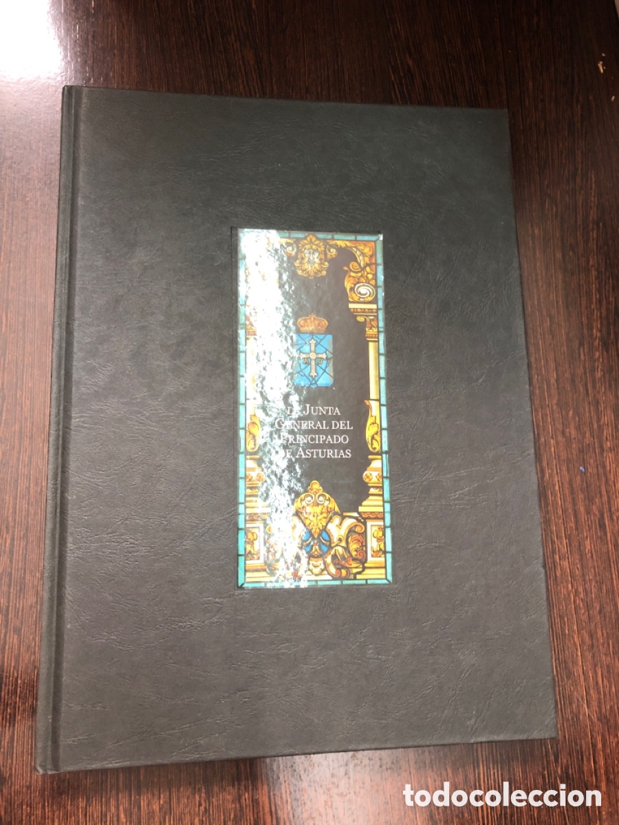B&uuml;cher: LA JUNTA GENERAL DEL PRINCIPADO DE ASTURIAS EN CONMEMORACION AL XX ANIVERSARIO ESTATUTO DE AUTONOMIA