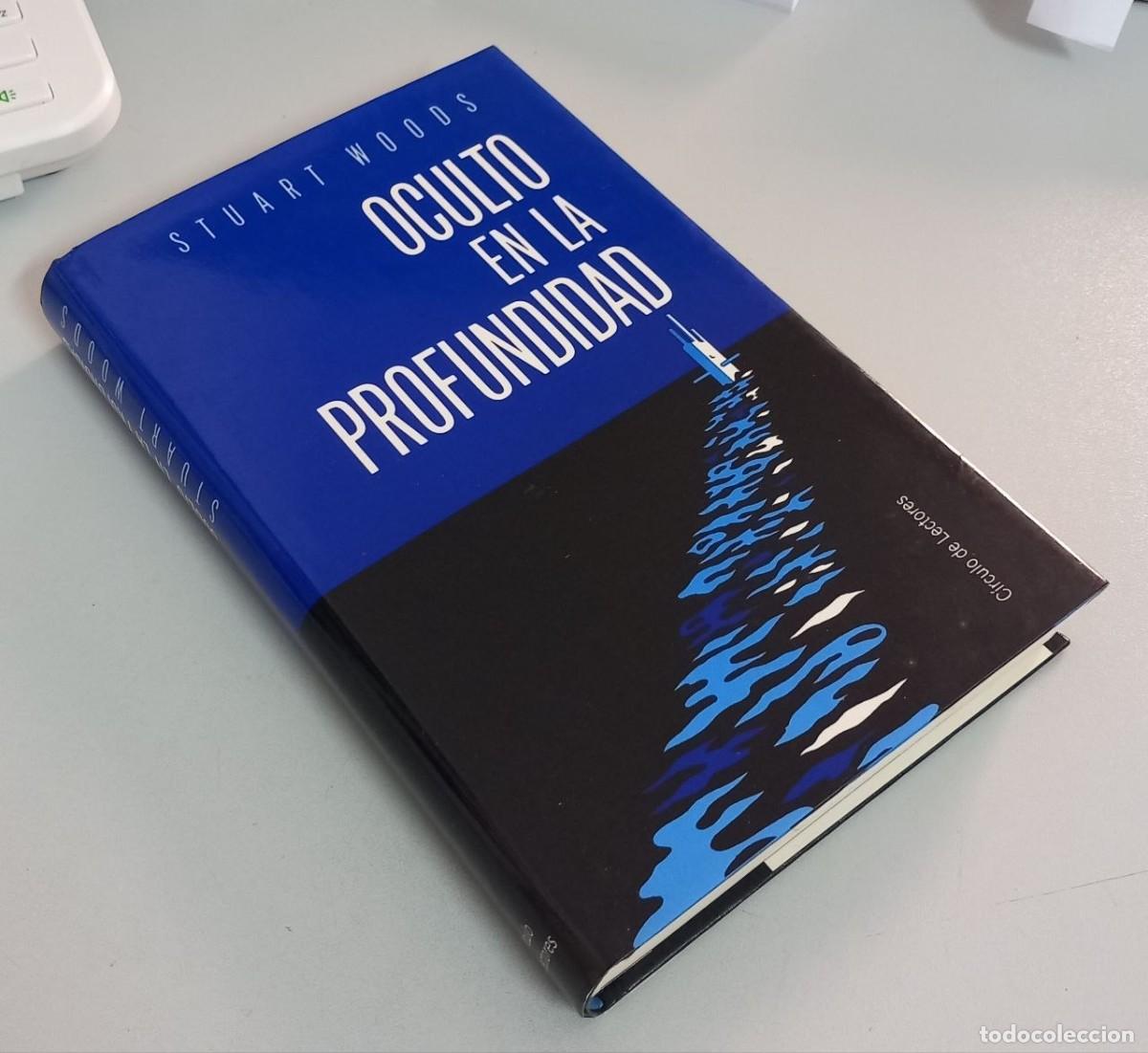 Libros: Oculto en la profundidad. - WOODS, Stuart: - Foto 3