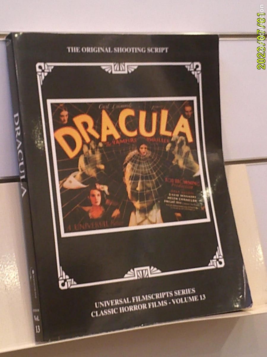 Libros: DRACULA UNIVERSAL FILMSCRIPTS SERIES CLASSIC HORROR FILMS VOLUME 13 - EN INGLES