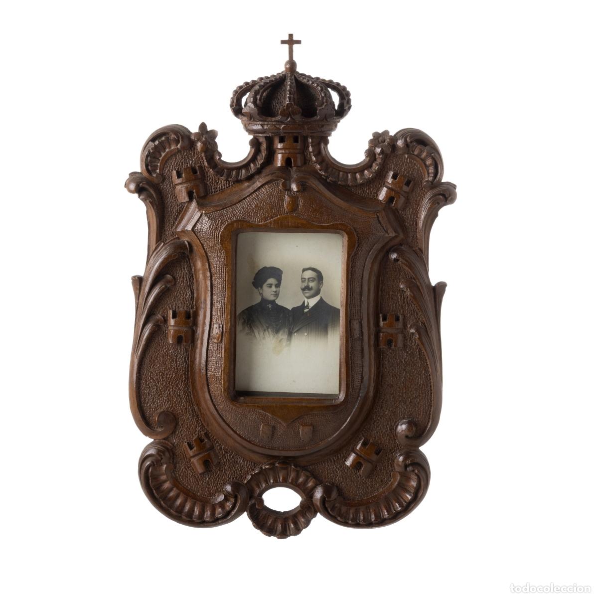 books: Muebles - Marco - Siglo XIX