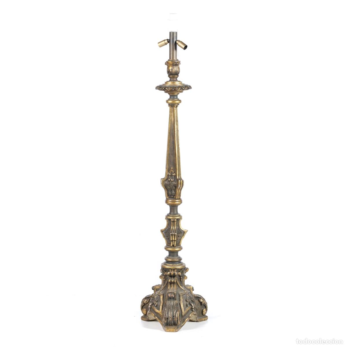 Livres: Mueble - Portaantorcha - Siglo XIX (130 cm)