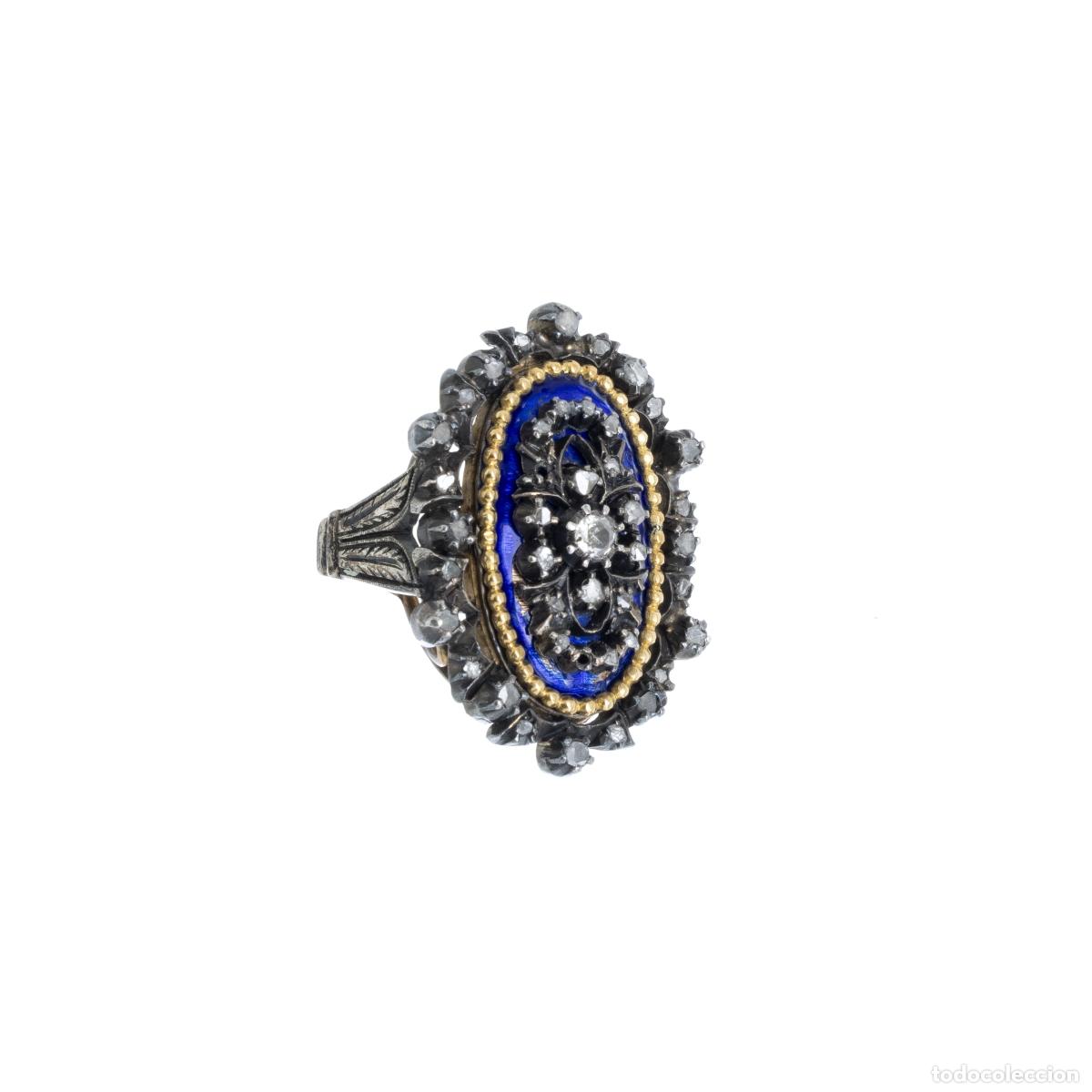Libri di seconda mano: Joyas - Anillo de plata y oro con esmalte y diamantes - Siglo XIX