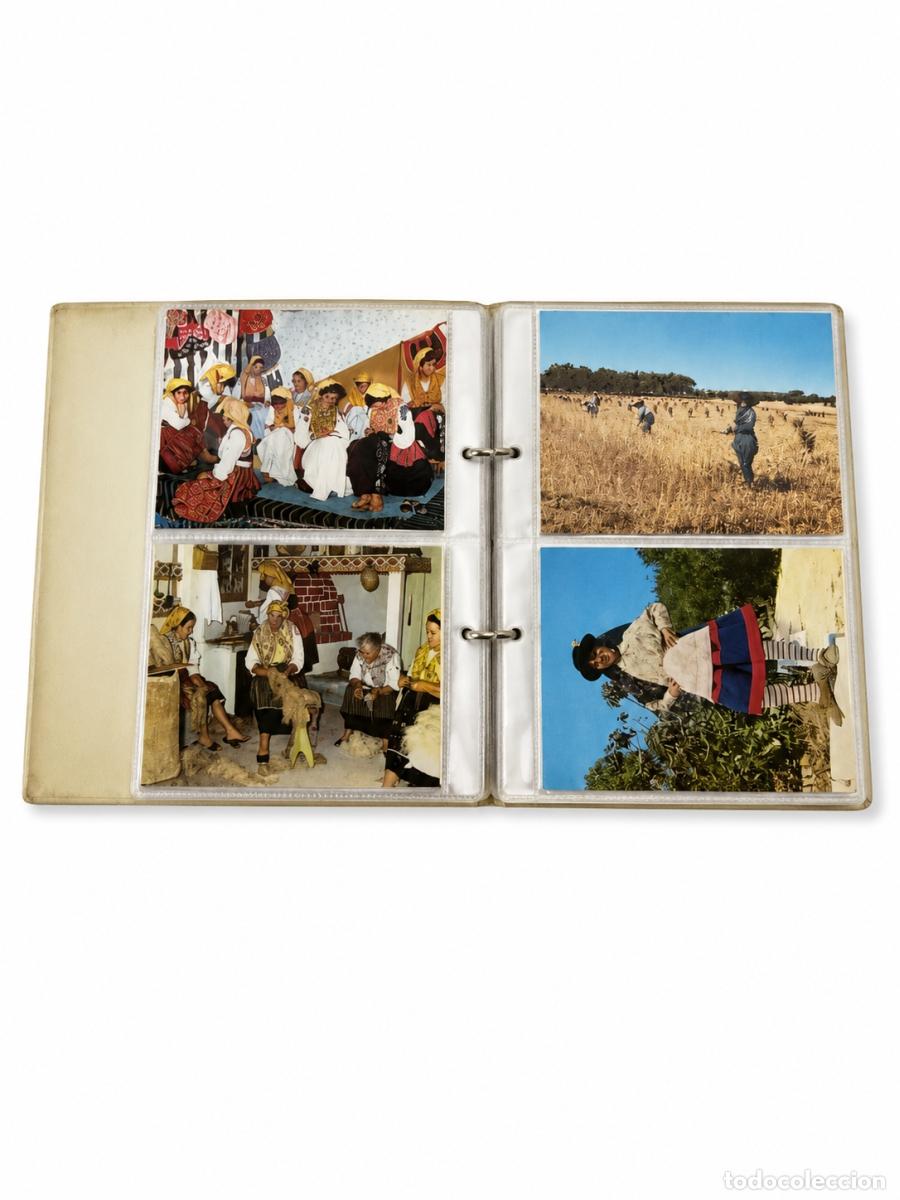 Livros em segunda m&atilde;o: Postales - &Aacute;lbum de 140 postales portuguesas: corridas de toros, paisajes, costumbres y tradiciones.