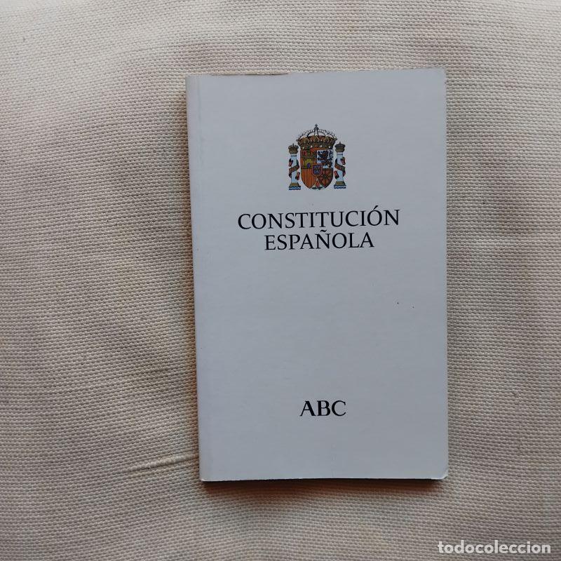 Libros: Constituci&oacute;n Espa&ntilde;ola - Foto 1