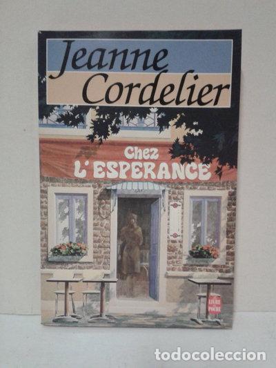 books: Chez l'esp&eacute;rance- 9782253033325