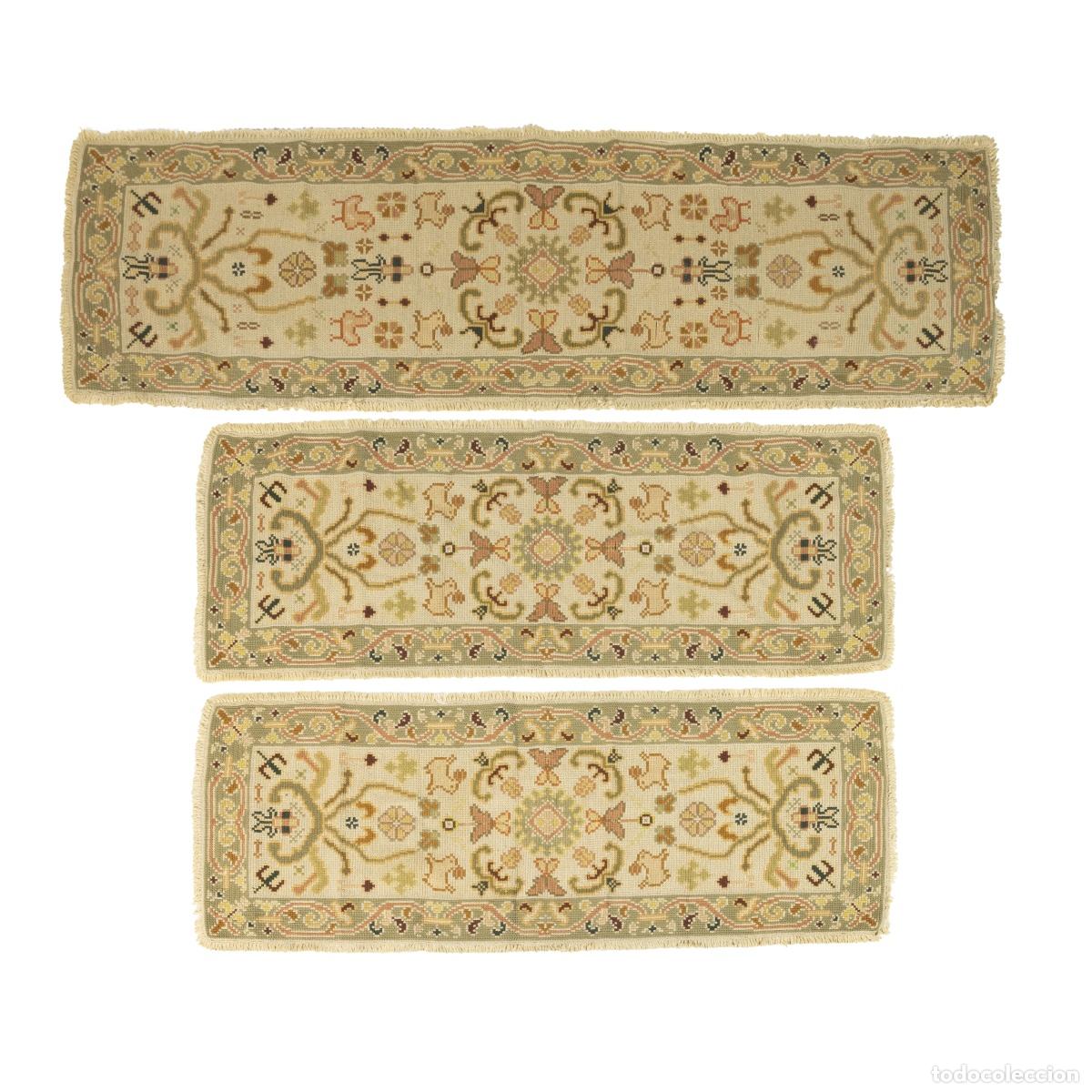 Livres: Alfombras - Tres alfombras Arraiolos (267 cm)