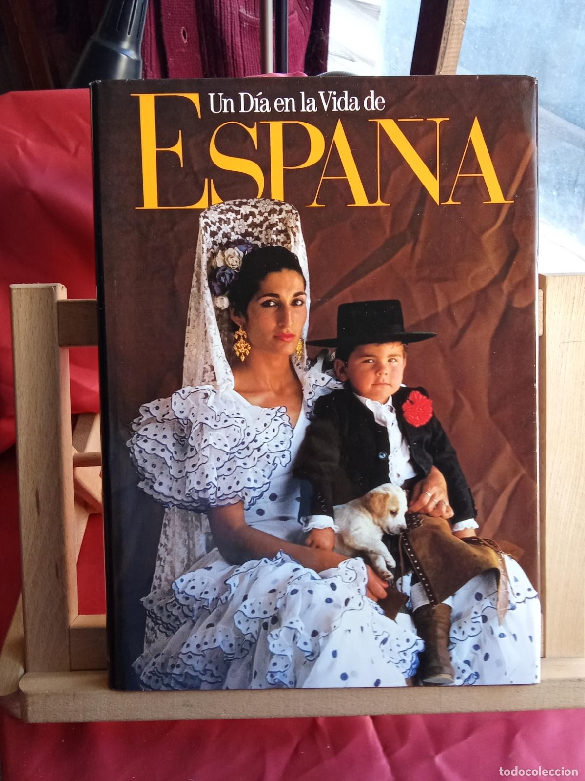 Libros: Un d&iacute;a en la vida de Espa&ntilde;a Q.988