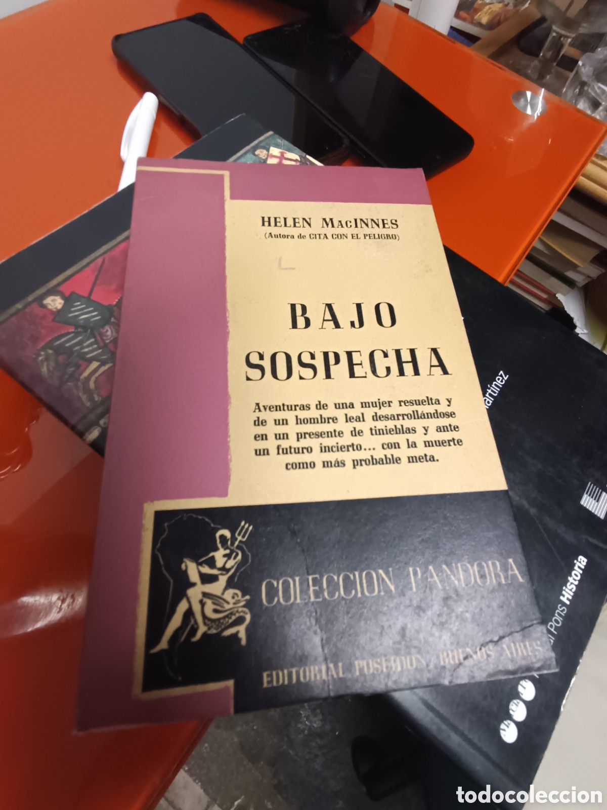 B&uuml;cher: Bajo Sospecha - MacInnes, Helen