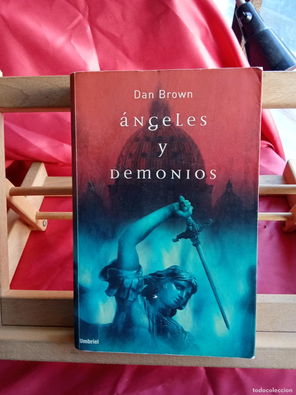 Livros em segunda m&atilde;o: &Aacute;ngeles y Demonios, Dan Brown. L.7539-1957