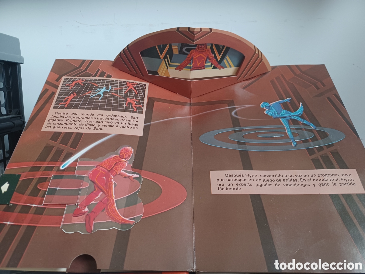 Libros: Tron. Libro Pop-up/ Montena, 1982? - Foto 3