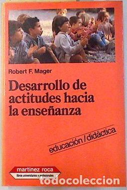 B&uuml;cher: Desarrollo de actitudes hacia la ense&ntilde;anza- 9788427009738