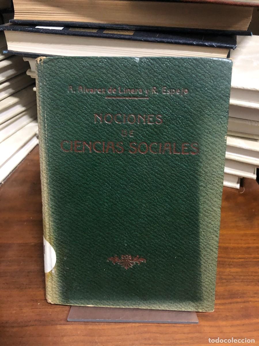 Libros: Nociones de Ciencias Sociales (1940) A. &Aacute;lvarez de Linera / R. Espejo de Hinojosa