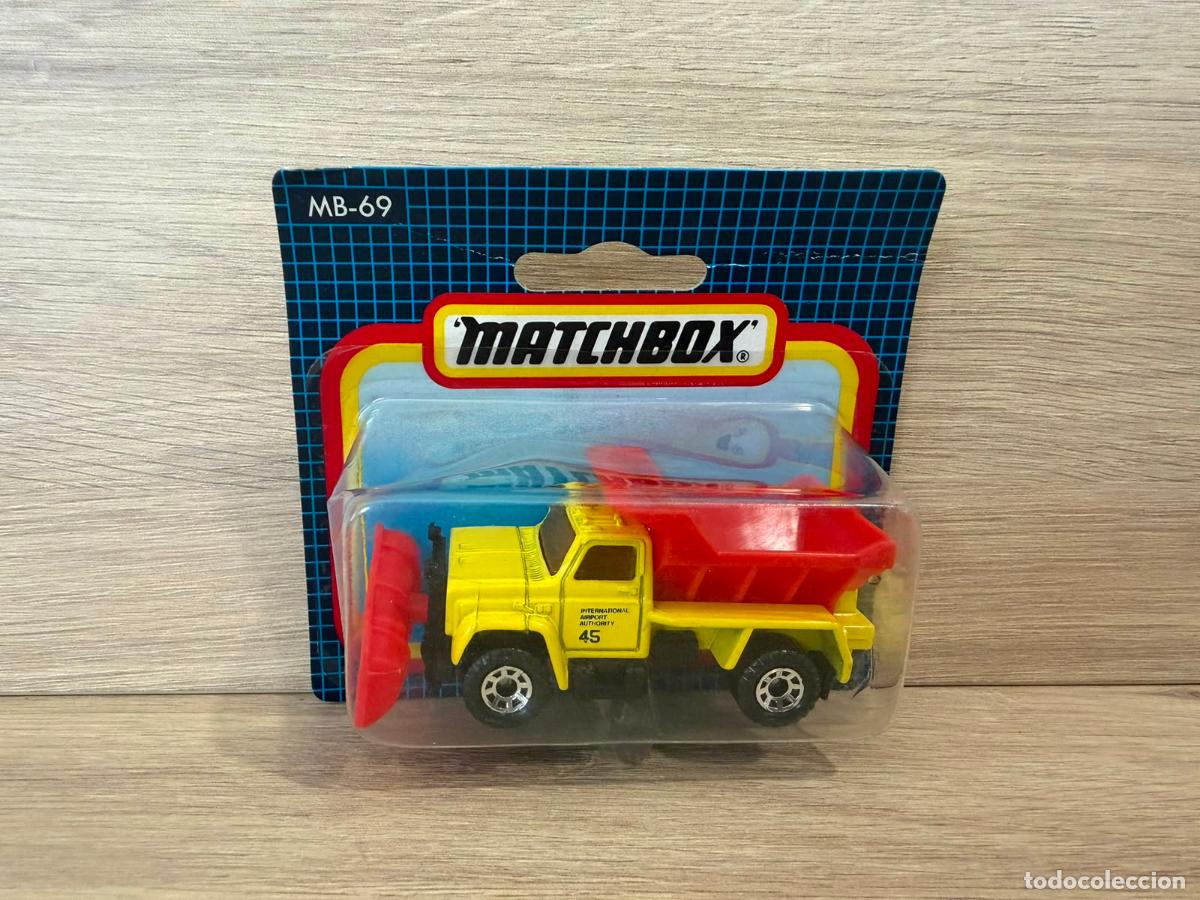 Libros: MATCHBOX MB-69 CAMI&Oacute;N QUITA NIEVES - con blister