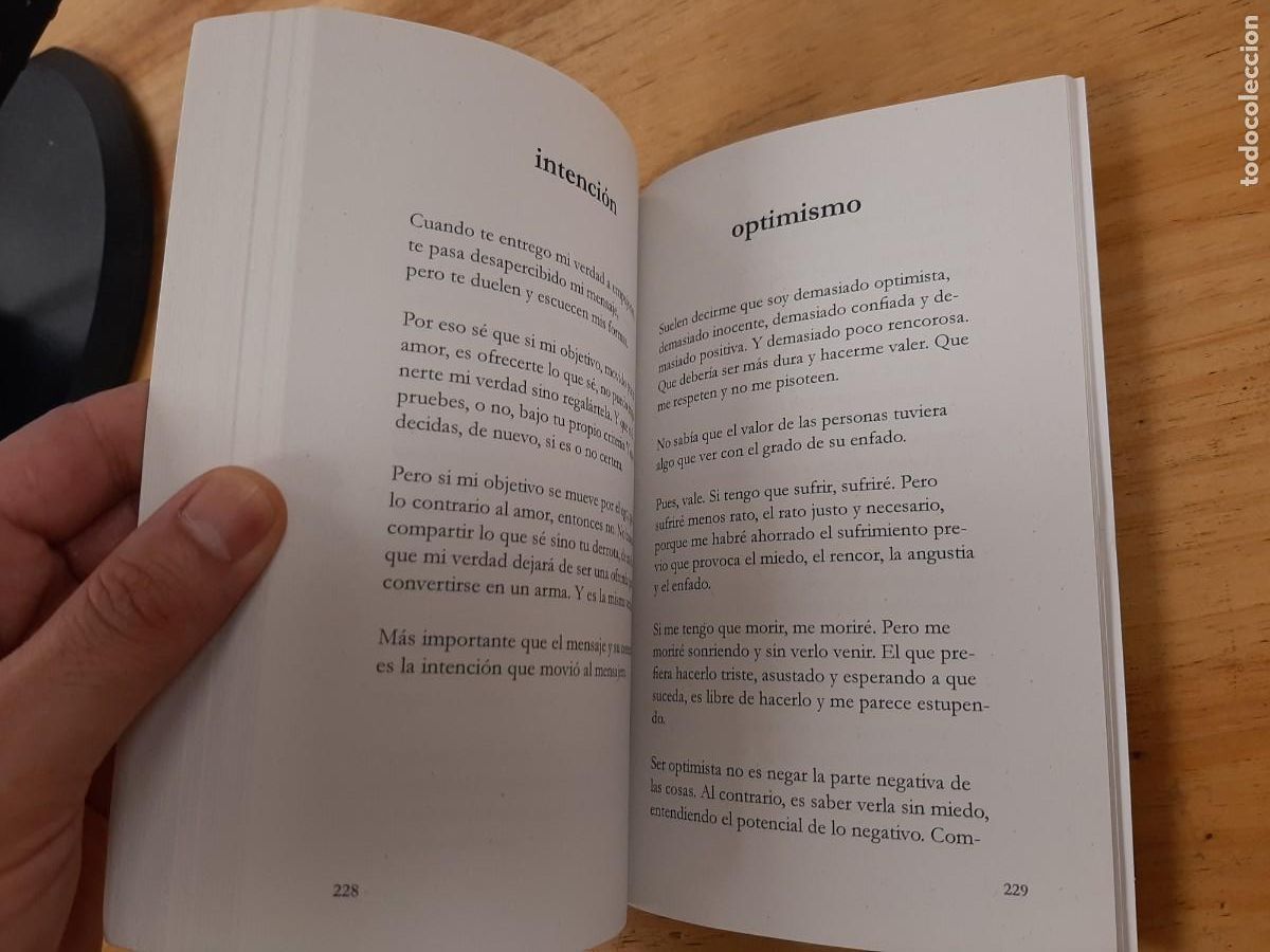 Libros: La escucha - Julia Jim&eacute;nez Hens, 2019 (firmado) - Foto 6