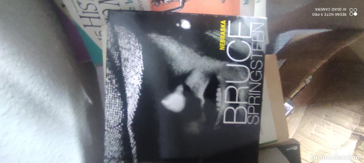Libri di seconda mano: BRUCE SPRINGSTEEN / NEBRASKA / CD NO INCLUIDO / 2008 / libro