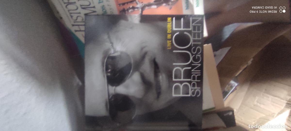 B&uuml;cher: BRUCE SPRINGSTEEN / LIVE IN DUBLIN / CD NO INCLUIDO libro