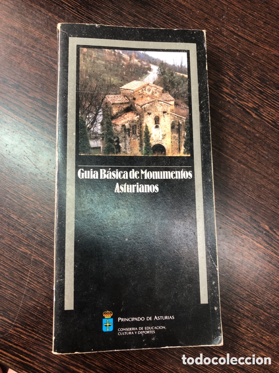 Libri di seconda mano: GUIA BASICA DE MONUMENTOS ASTURIANOS PRINCIPADO DE ASTURIAS CONSEJERIA DE EDUCACION 1987