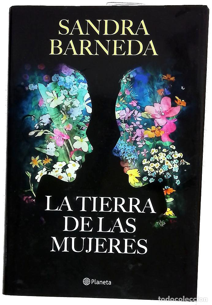 Libros: La Tierra de las Mujeres : Descubrieron su pasado, comprendieron su presente, dibujaron su futuro