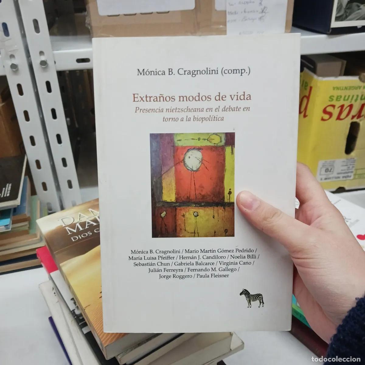 books: Extra&ntilde;os modos de vida - Monica B. Cragnolini