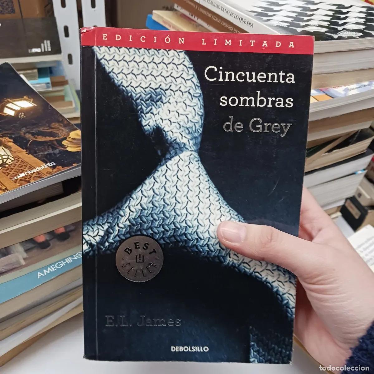 Libros: Cincuenta sombras de Grey - E. L. James - Foto 1