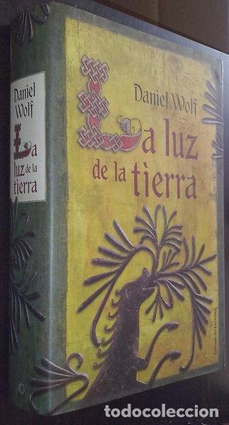 Libros: La luz de la tierra- 9788467270372