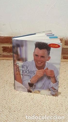 B&uuml;cher: Gary Rhodes at the Table- 9780563551805