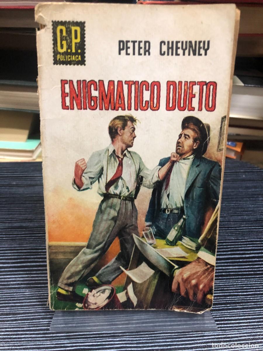 Libros: Enigm&aacute;tico dueto Peter Cheyney - Foto 1