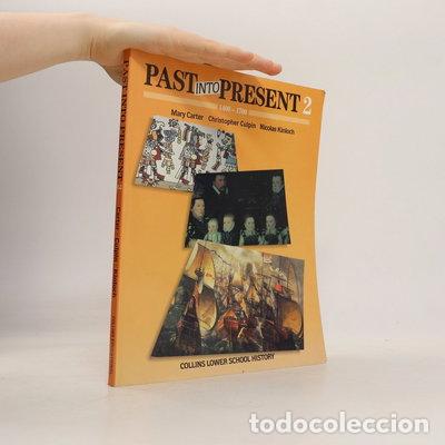 Livros em segunda m&atilde;o: Past into Present 2- 9780003272215