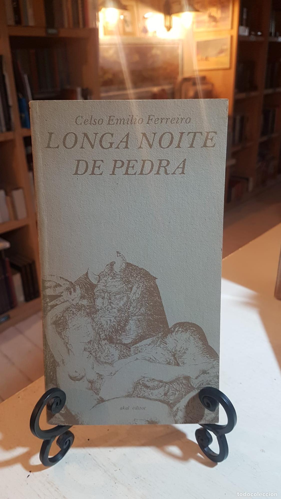 Libros: Longa noite de pedra -