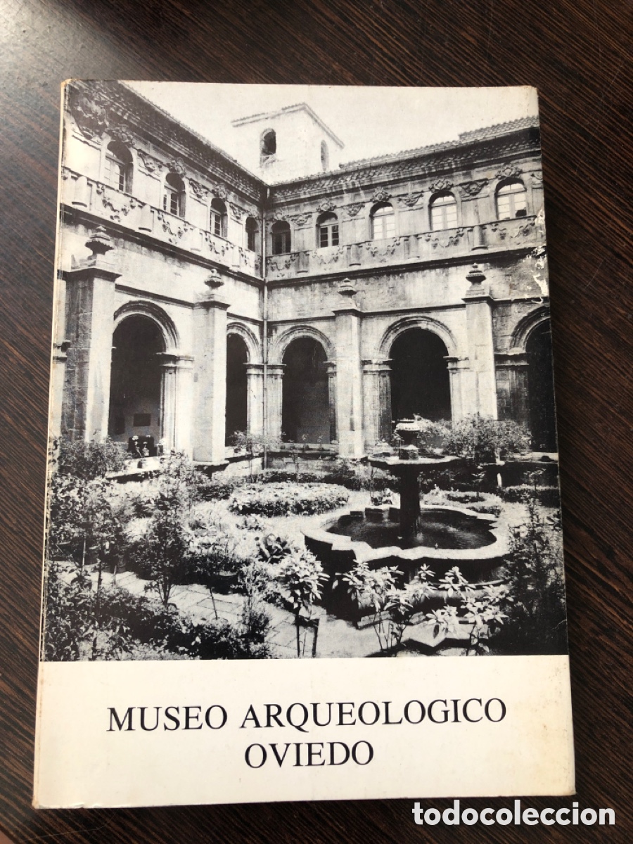 books: MUSEO ARQUEOLOGICO OVIEDO 1983