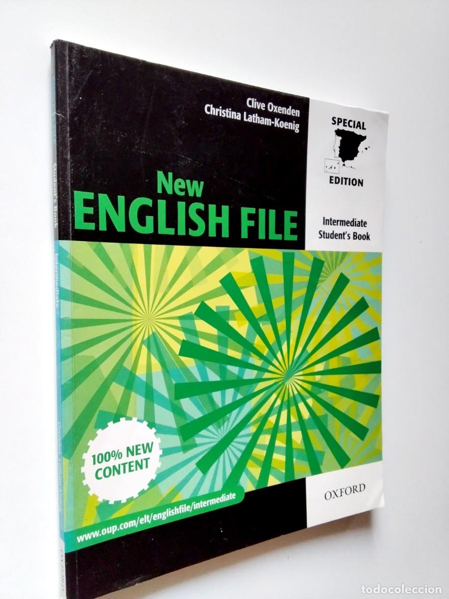 Livros em segunda m&atilde;o: Clive Oxenden - Christina Lathanm-Koenig - New English File. Intermediate Student's Book