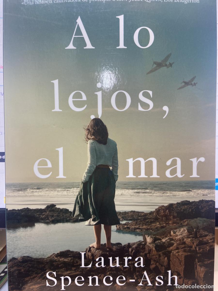 Libros: A lo lejos, el mar - Laura Spence-Ash